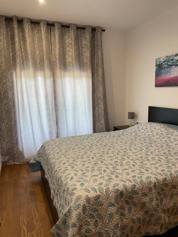 Precioso Calido Apartamento En Sort Con Terraza Apartment